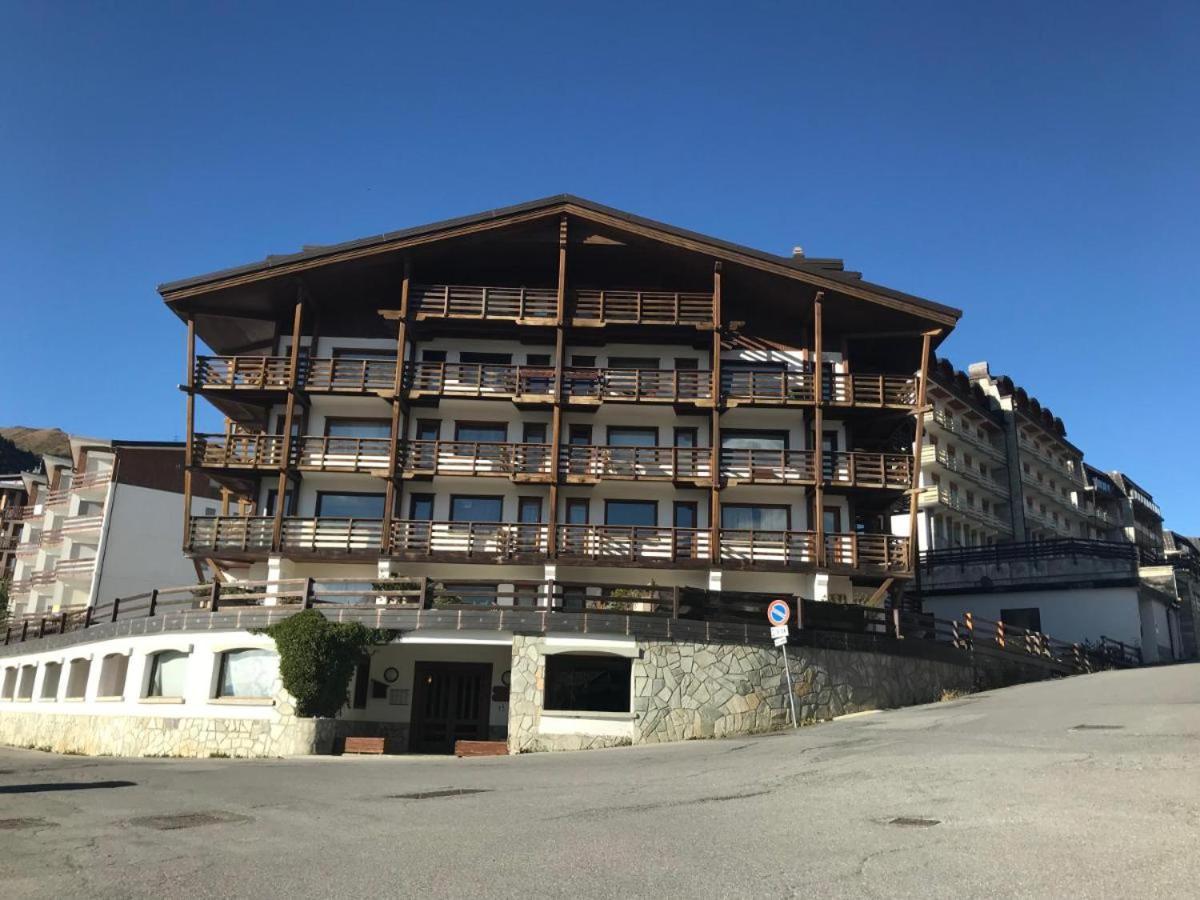 Nido Di Cloe Apartment Colle Colle Sestriere Exterior photo