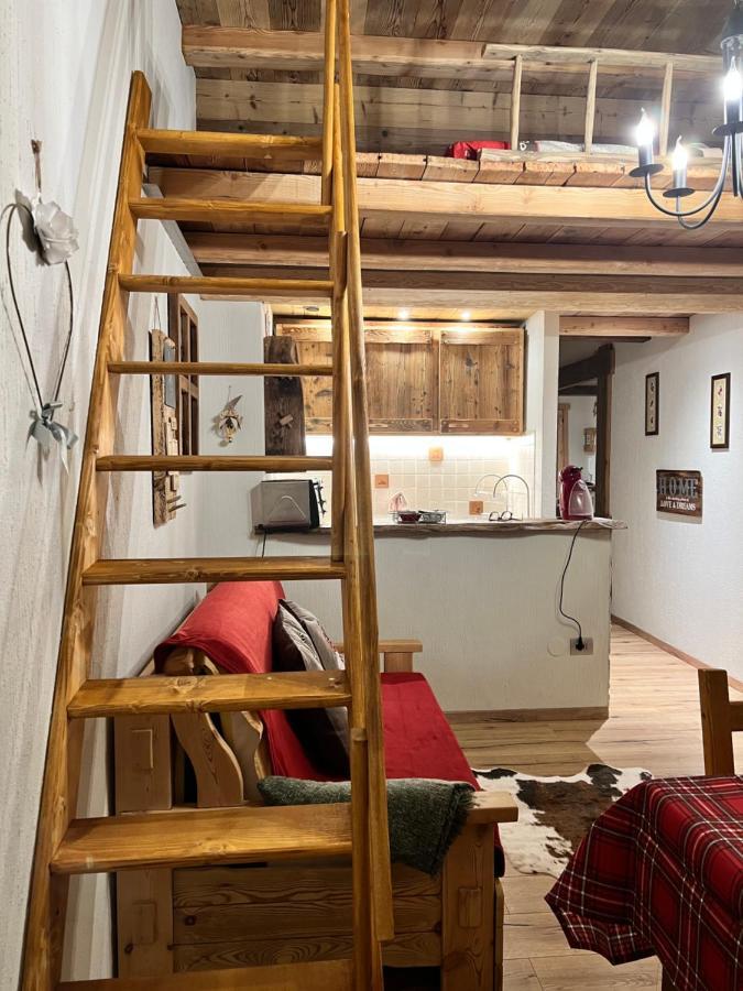Nido Di Cloe Apartment Colle Colle Sestriere Exterior photo